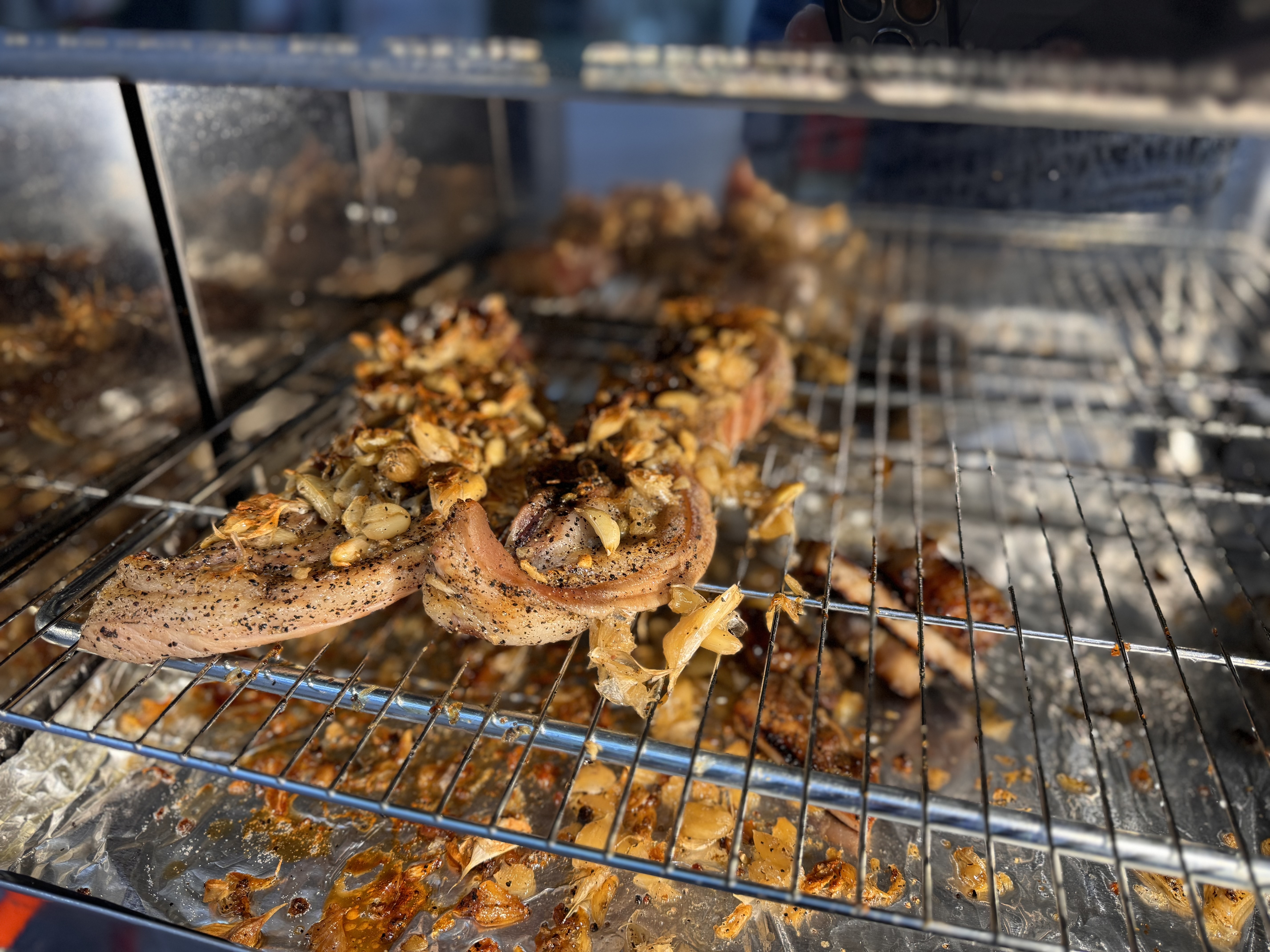 烤好的鹹豬肉 2